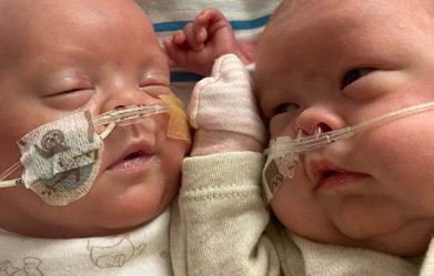 after-given-0-chance-of-survival-uks-most-premature-twins-finally-go-home-after-5-months