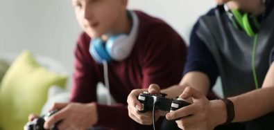 new-study-finds-that-video-games-can-actually-help-boost-childrens-intelligence