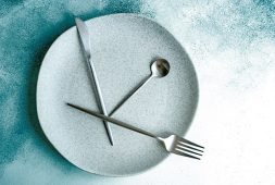 eating-fewer-meals-may-be-better-than-intermittent-fasting-according-to-research