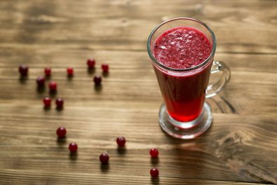 experts-weigh-in-about-effectivity-of-cranberry-supplements-and-juice-to-prevent-recurring-utis
