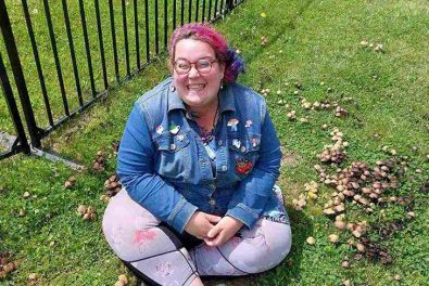 ex-addict-that-forages-in-forest-explains-mushrooms-saved-my-life-and-now-her-anxiety-is-gone
